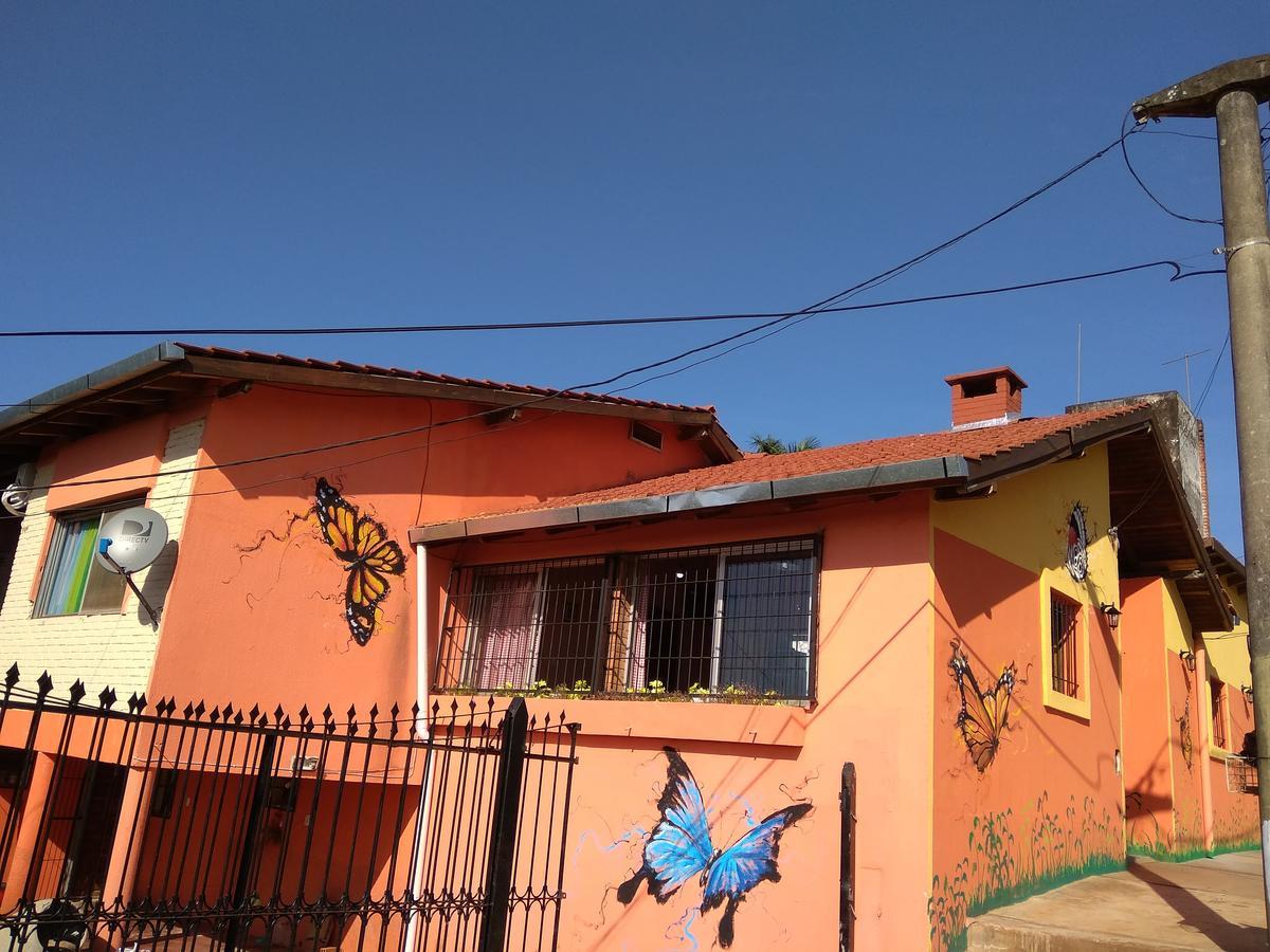 Butterfly Hostel Puerto Iguazu Ngoại thất bức ảnh