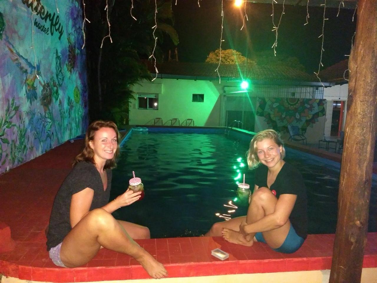Butterfly Hostel Puerto Iguazu Ngoại thất bức ảnh